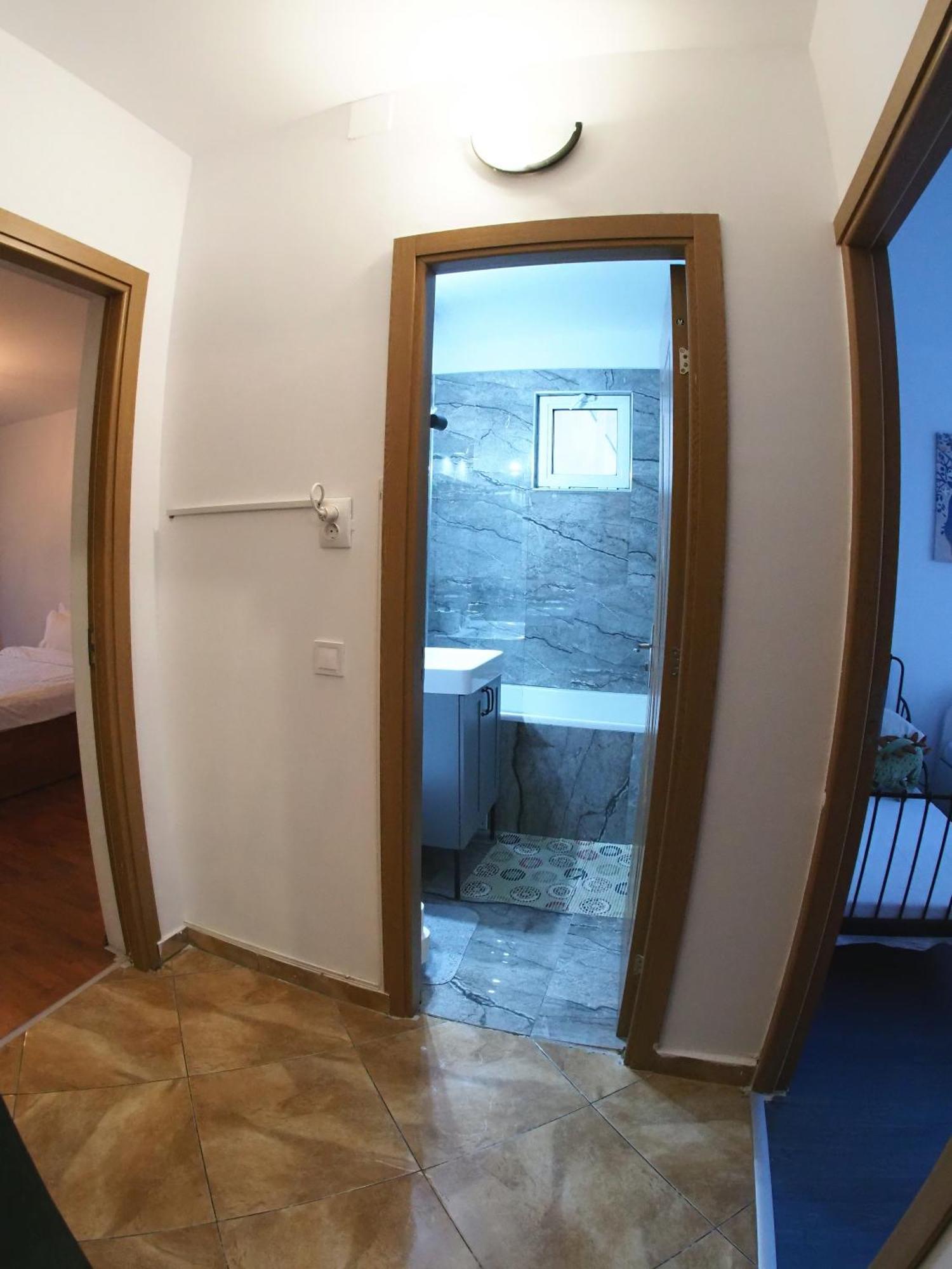Casa Cartilor - House Of Book'S Apartman Bukarest Kültér fotó